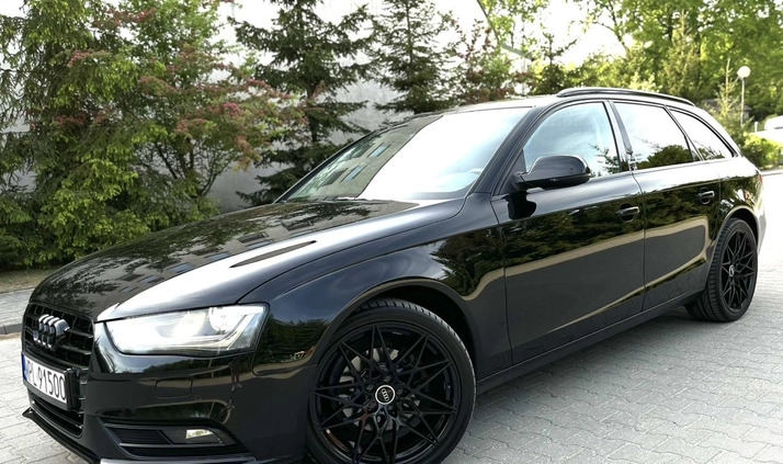 Audi A4 cena 45000 przebieg: 187000, rok produkcji 2012 z Płock małe 379